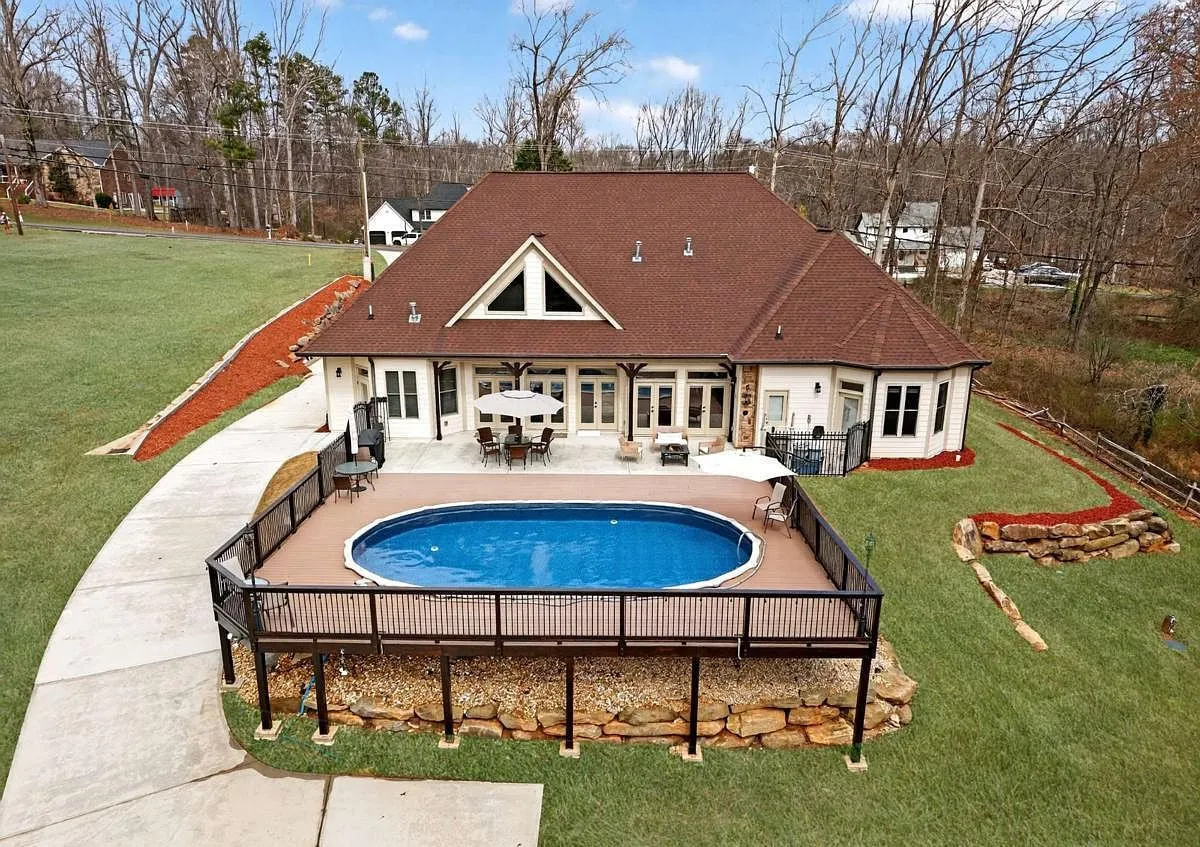 Custom home and pool deck built by PedroSoon in Buford, Georgia